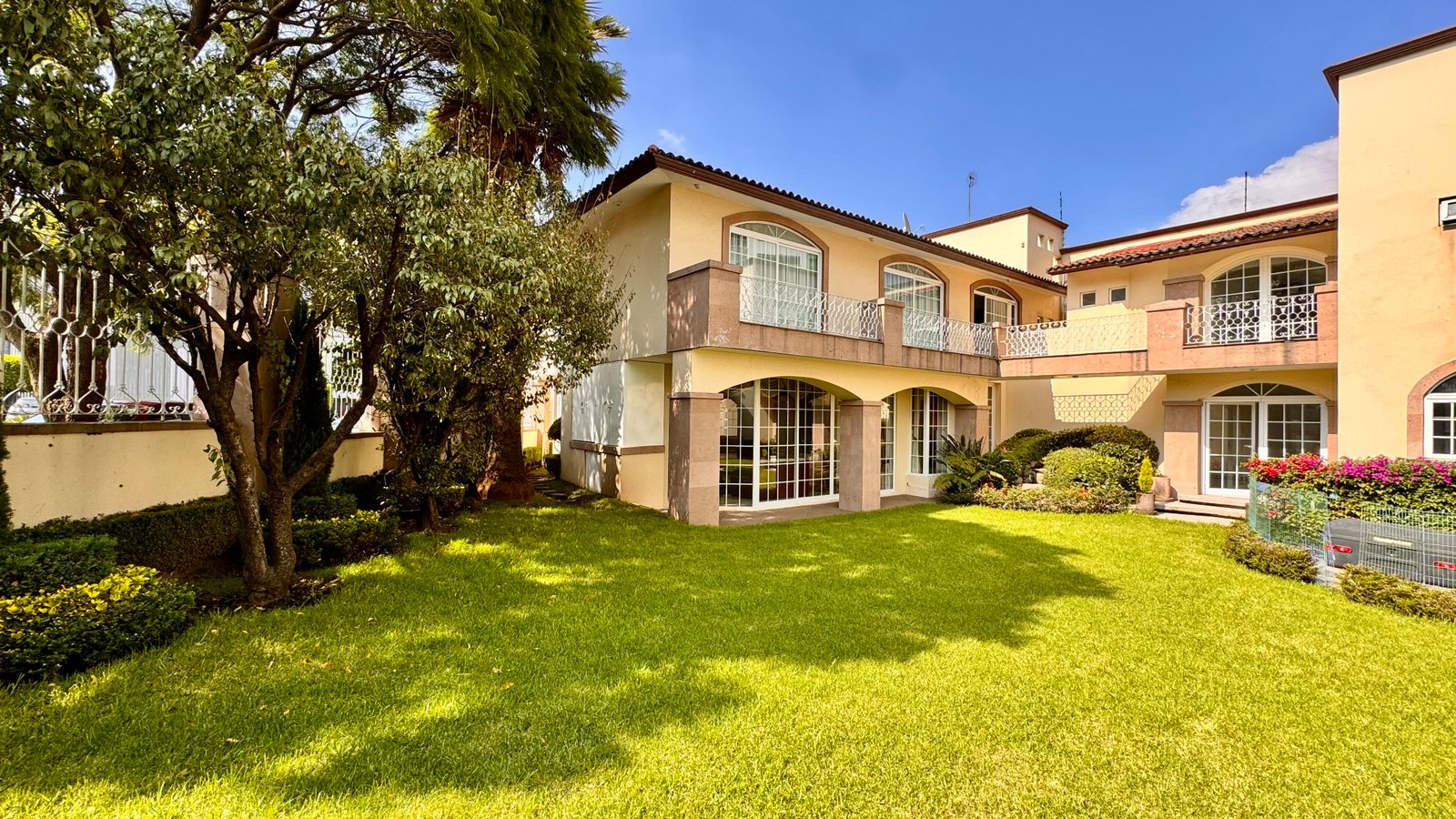 EXCLUSIVA CASA EN VENTA EN SANTA FE PASEO DE LAS LOMAS